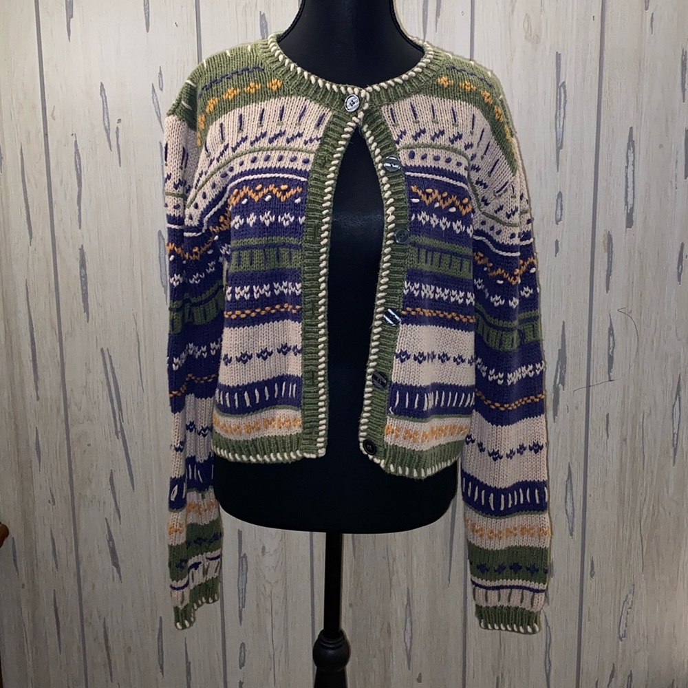 Vintage Van Heusen Hand Embroidered Cardigan Sweater Women’s Size Medium